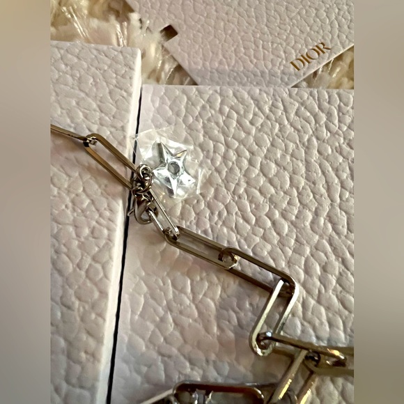 New in box  Dior silver phone charm - Picture 9 of 11